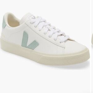 Veja women’s Campo sneaker in Extra-White/Matcha, size 10